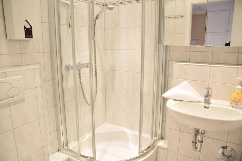 ווסטרלנד Schoenes Neues Hochwertig Renoviertes 2-Zimmer Appartement In Der 4. Etage. מראה חיצוני תמונה