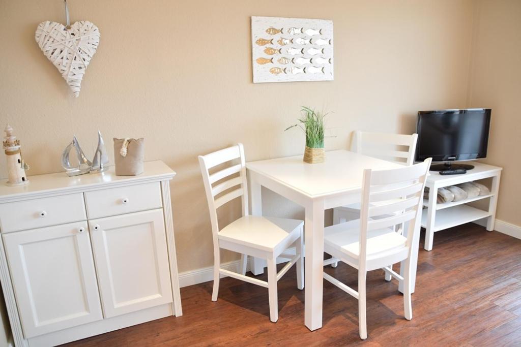 ווסטרלנד Schoenes Neues Hochwertig Renoviertes 2-Zimmer Appartement In Der 4. Etage. מראה חיצוני תמונה